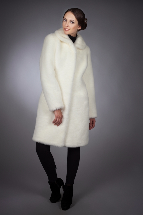 Photo #1 - Coat mink white