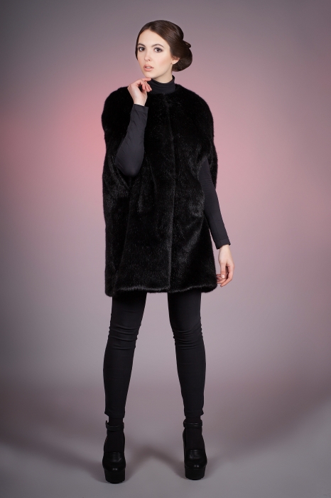 Photo #1 - Cape-coat mink black