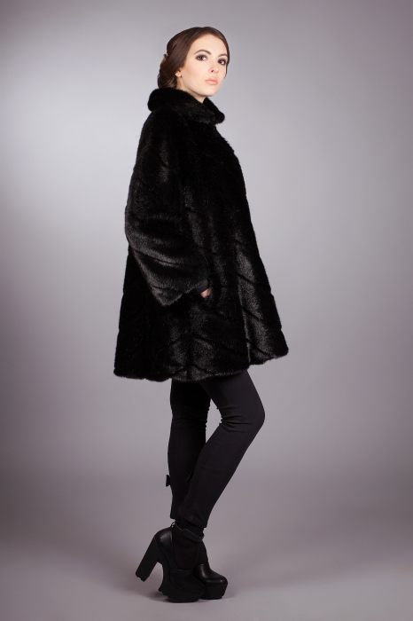 Photo #4 - Coat mink black striped slanted